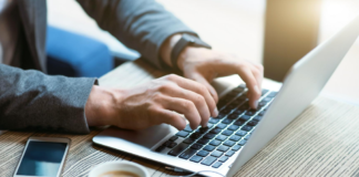 Caducidad de instancia. Presentación electrónica observada.