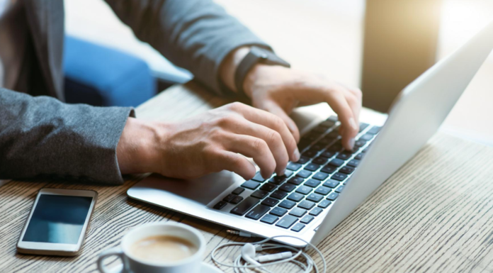 Caducidad de instancia. Presentación electrónica observada.
