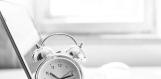 Doctrina – «Suspensión de plazos procesales y caídas del sistema informático en la era del expediente judicial electrónico».